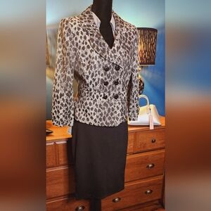 Tahari Animal Print Blazer Jacket Size 10 NWOT